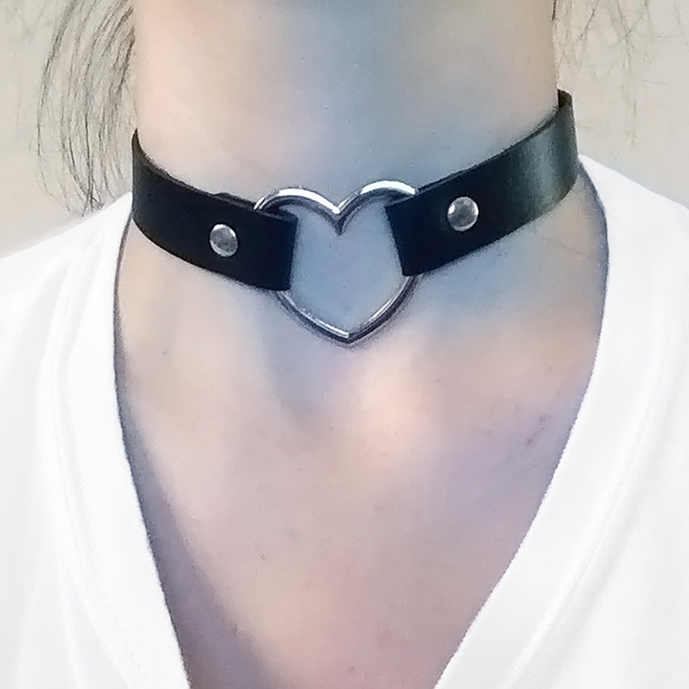 Femboy Heart Leather Collar - Image 4