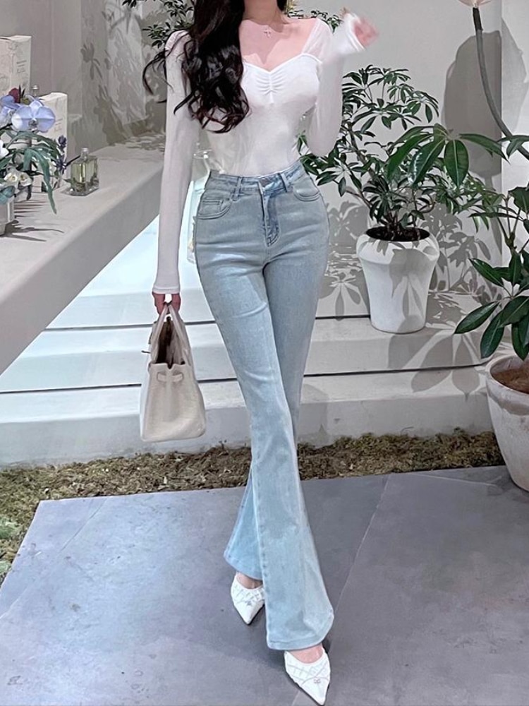 Y2K High-Waist Blue Jeans - Image 2