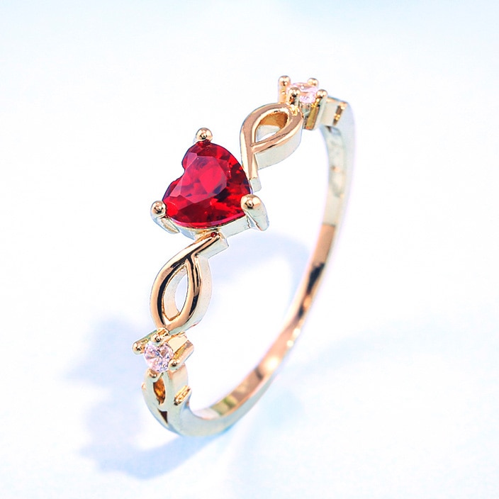 Cute Heart Zircon Ring