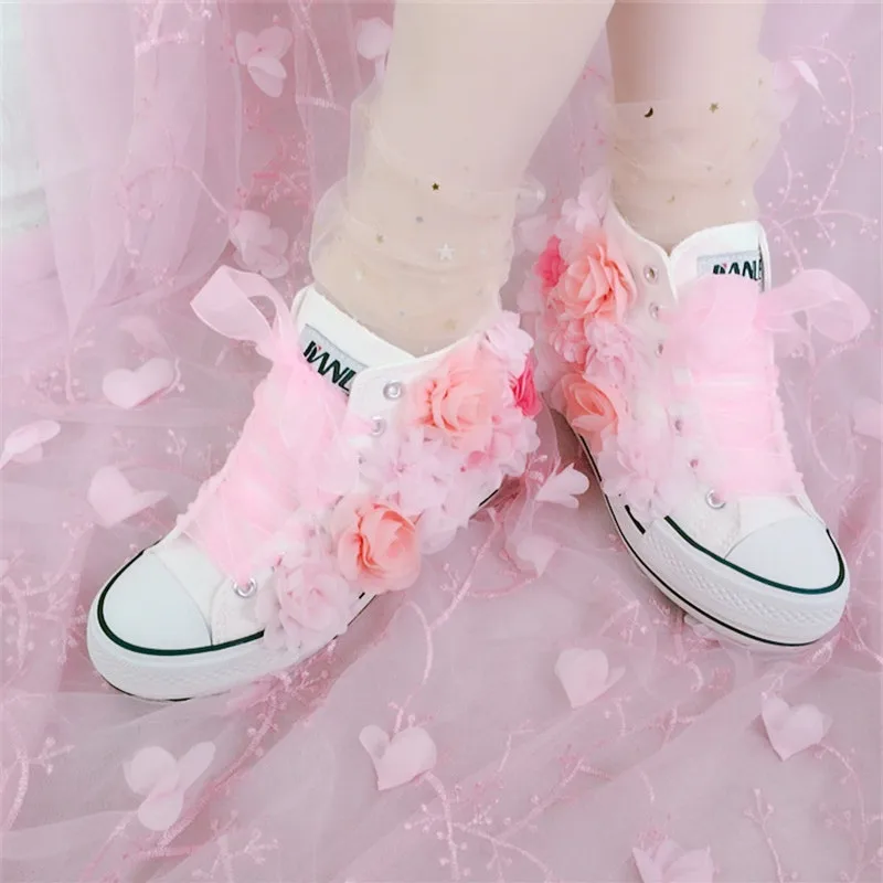 Handmade Women High Top Canvas Shoes Heightening Thick Sole Lady Shoes Girls Sudents Fashion Pink Rose Flowers Designer Sneakers