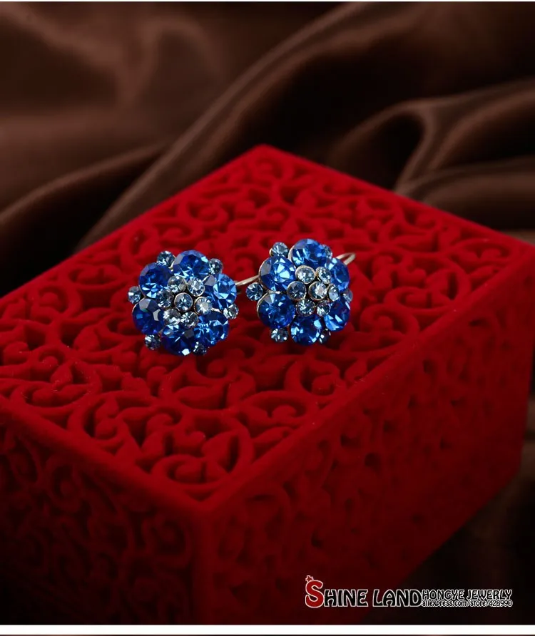 Clip-On Floral Crystal Rhinestone Earrings Clip-On Floral Crystal Rhinestone Earrings