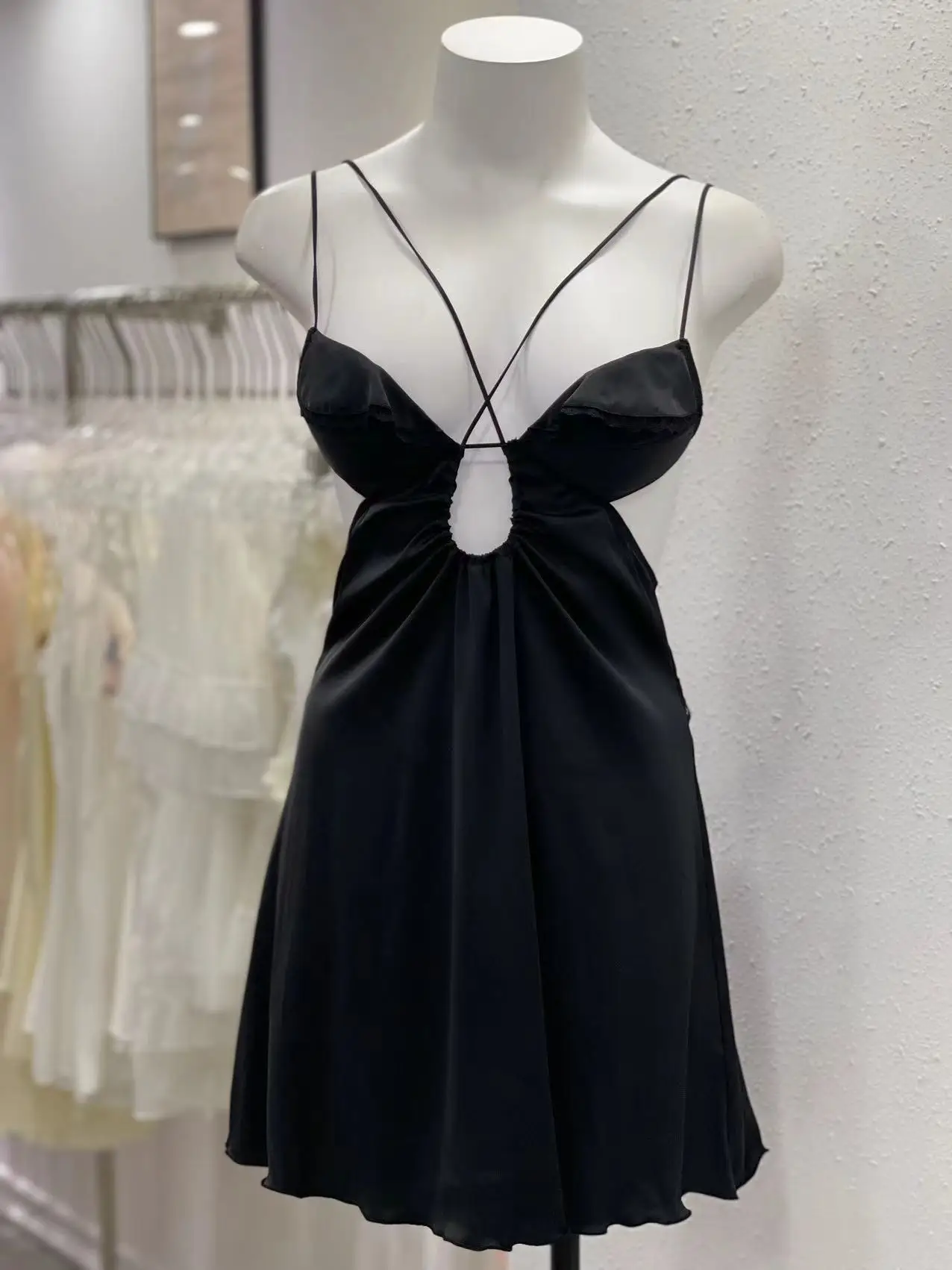 20230408 Black