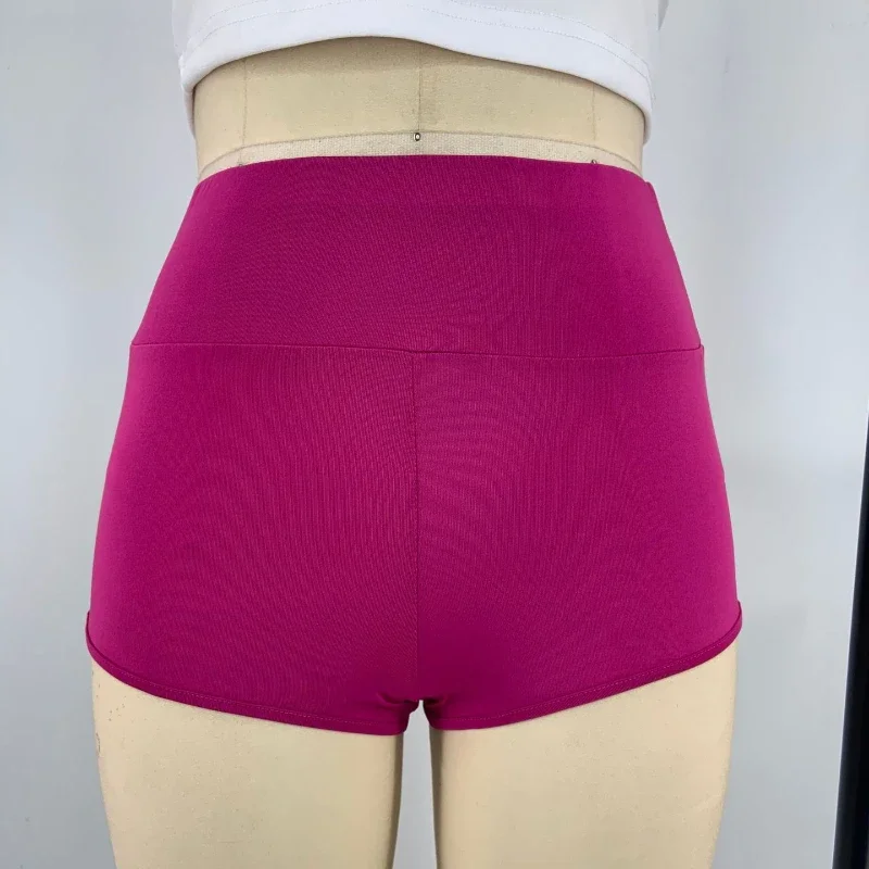 Sporty Yoga Hot Pants - Image 4