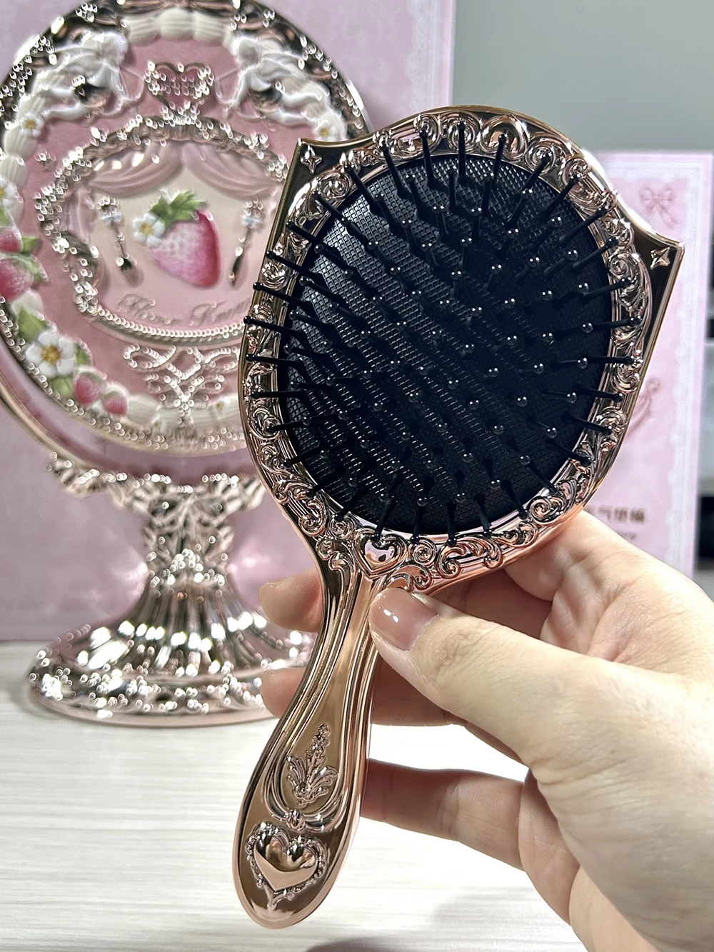 Vintage Rose Vanity Set - Image 6