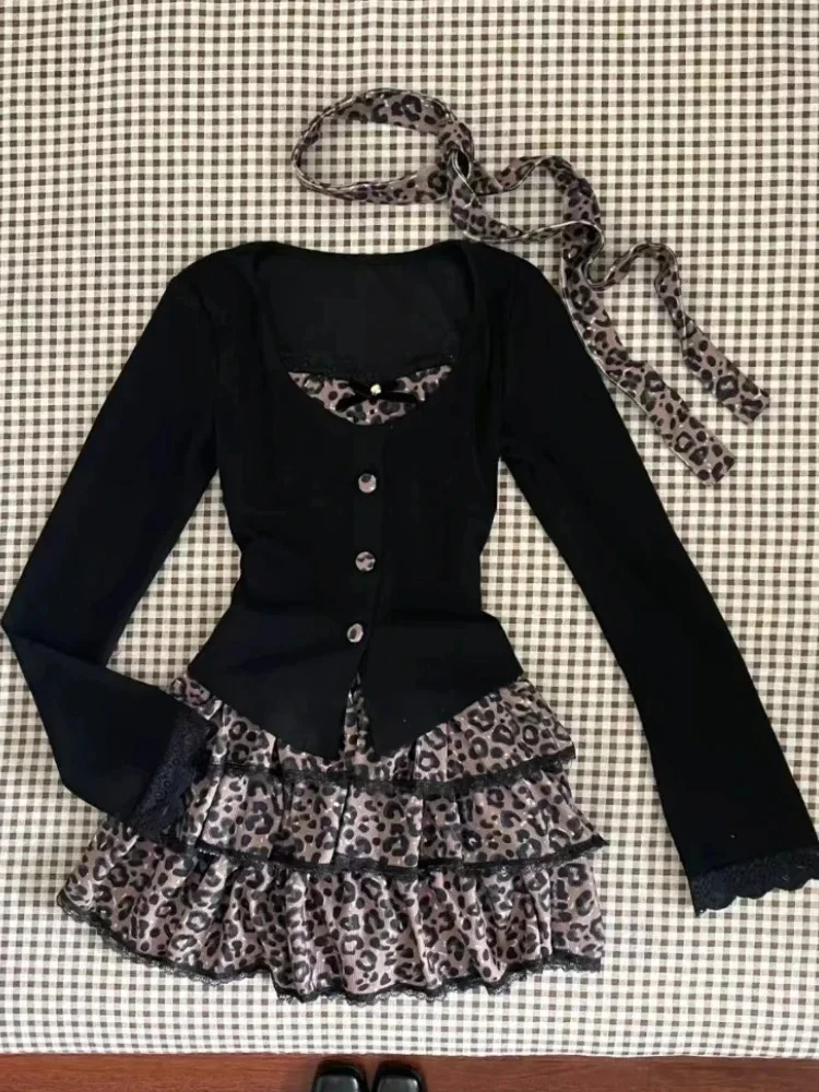 Y2K Crop Top Skirt Set - Image 6